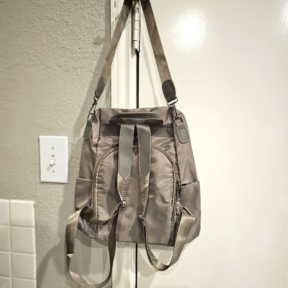 New Shimmery Backpack Removeable Strap Large Inner Pocket Sparkle Bling - Picture 11 of 16